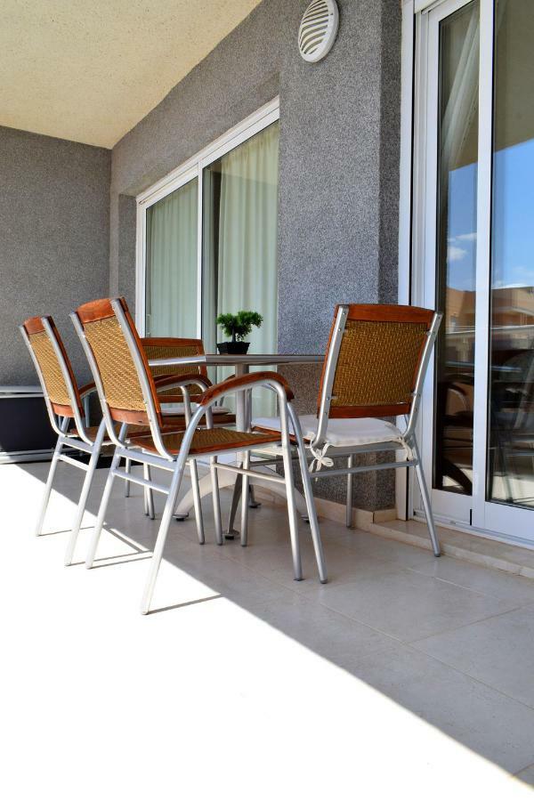 Perfect Location With Stunning Views, 2 Minutes To Beach Calpe Exterior foto